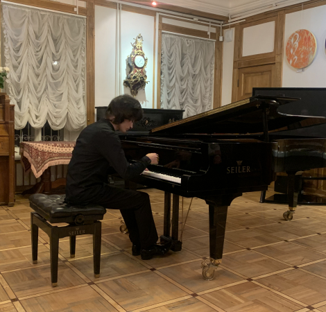 Выступление лауреата международного Шопеновского конкурса юных пианистов Ильи Папояна